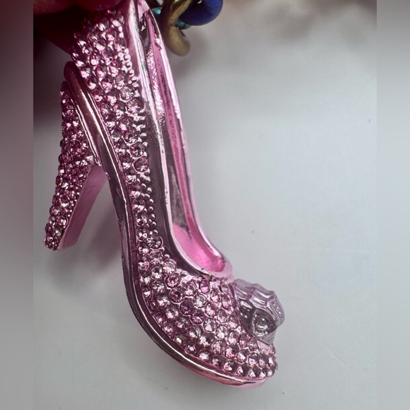 Kurt Geiger London Kurt Eagle Mix Keyring Bag Charm STUNNING - Hard to Find - Picture 9 of 17